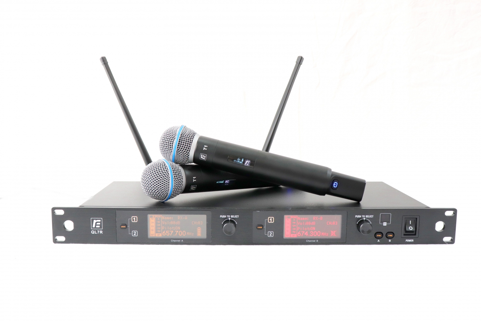RFIntell QL7R/T1-A 651,800-683,400 МГц 2-канальная радиосистема с 2-мя ручными микрофонами в Печорах